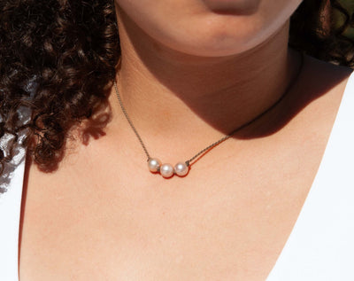 Triple Knotted Necklace-0218-Blush Pearl Round Medium