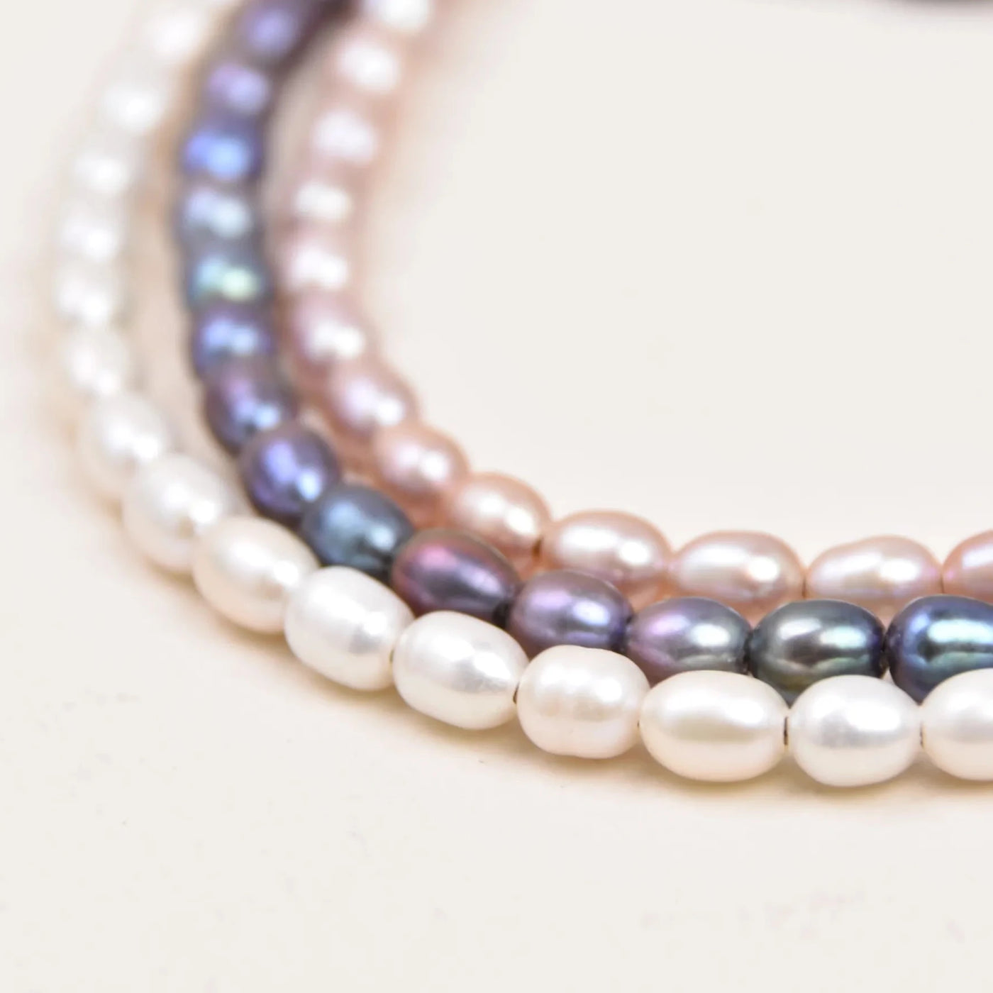 The Crown Rice Pearl Anklet