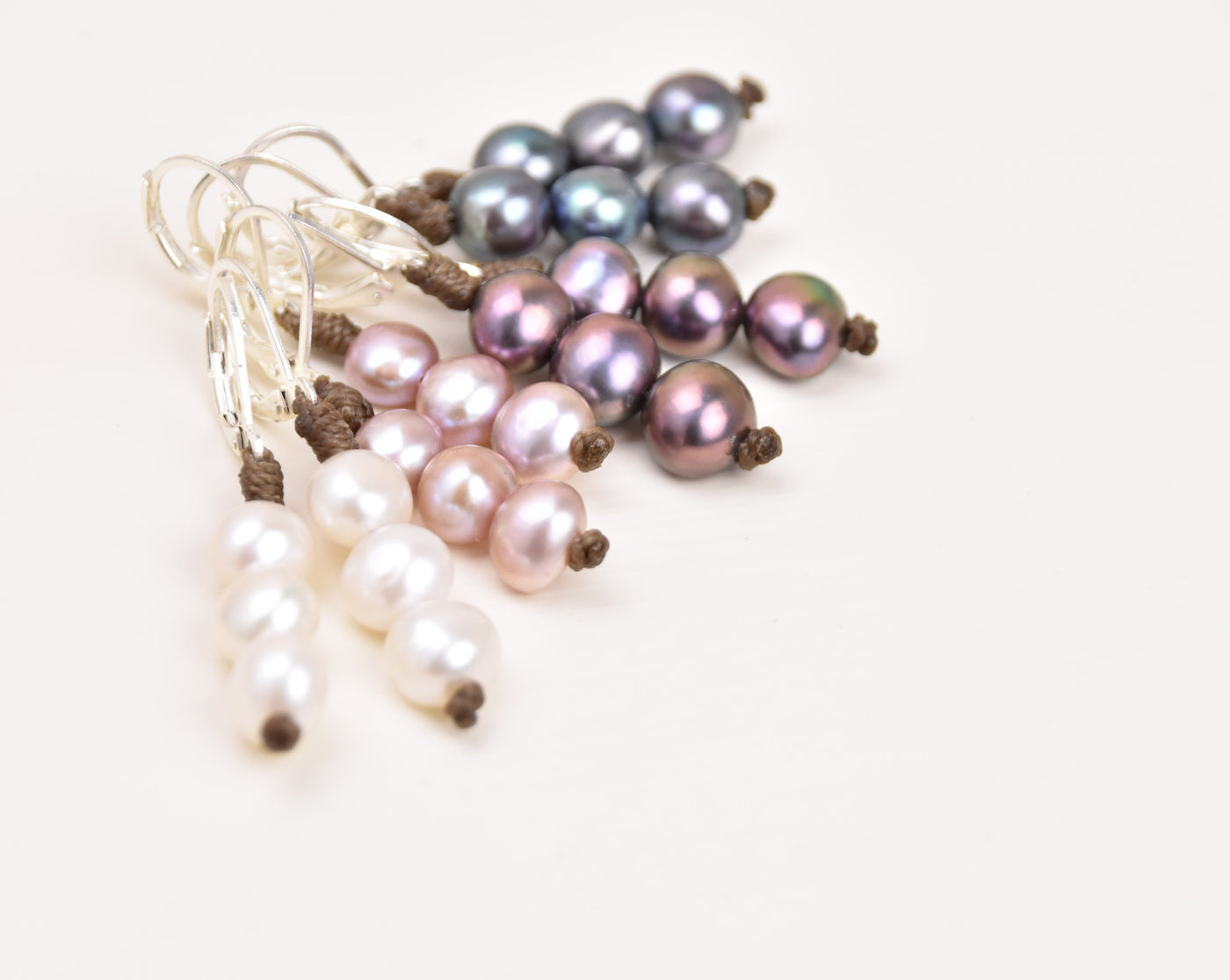 Weekender Pearl Earrings