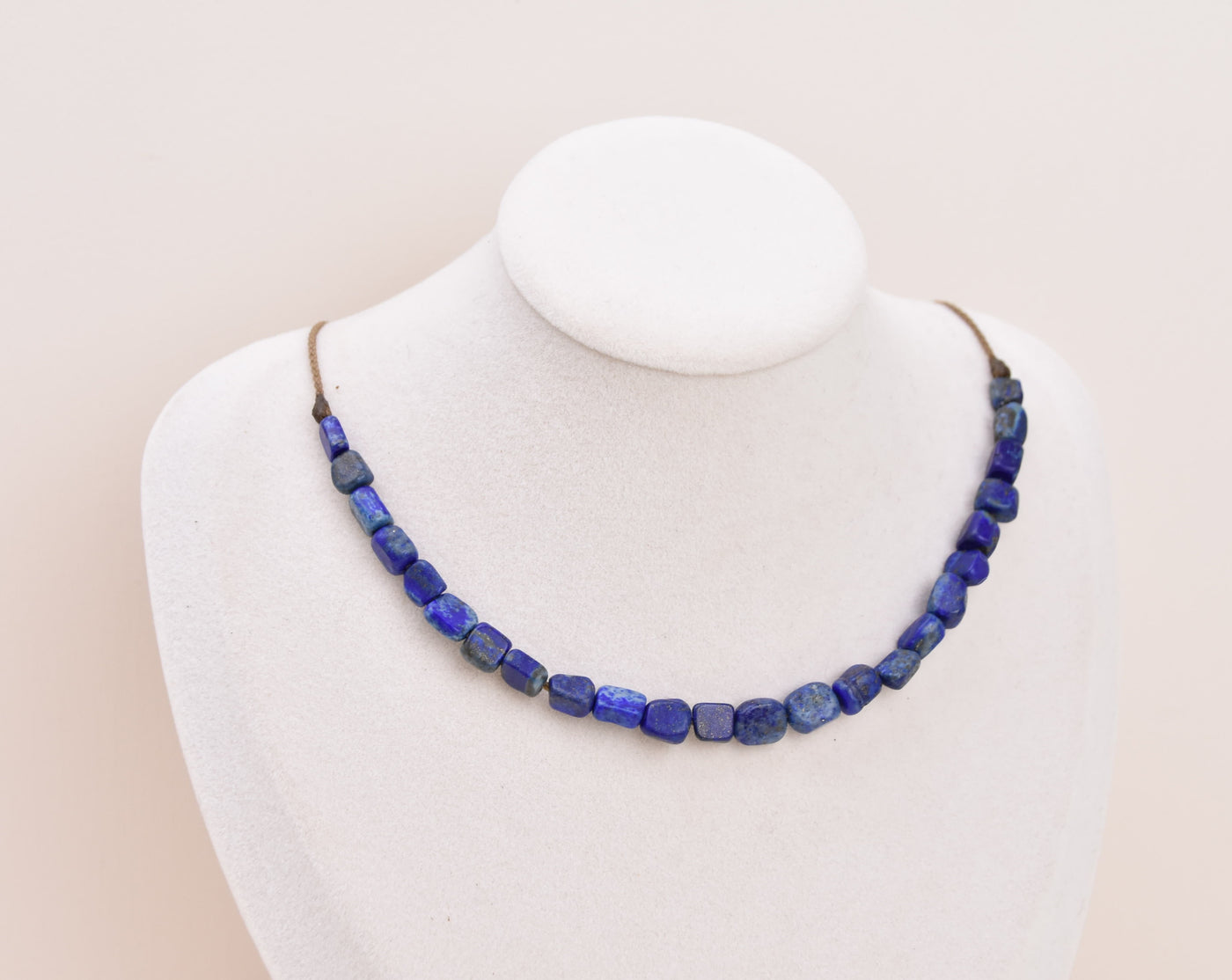 Blue Tones - Pebble Necklaces