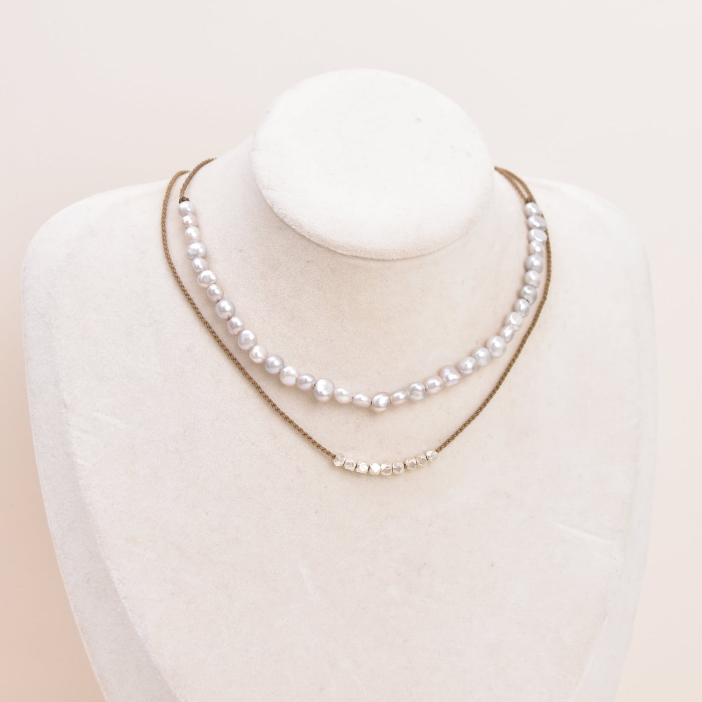 Minimalist Queen - Necklace Stack