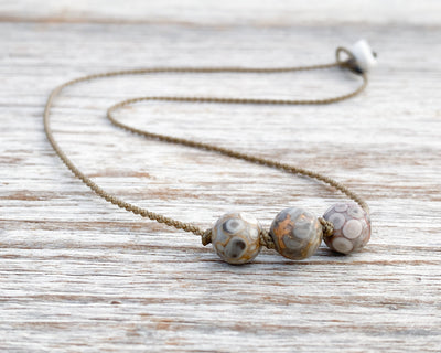 style and stones - Ocean jasper on cord (f.e. leather) | Necklace from  STYLE AND STONES